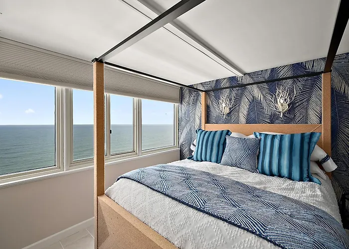 Quay - Luxury Penthouse Condo! * Ocean Stadt