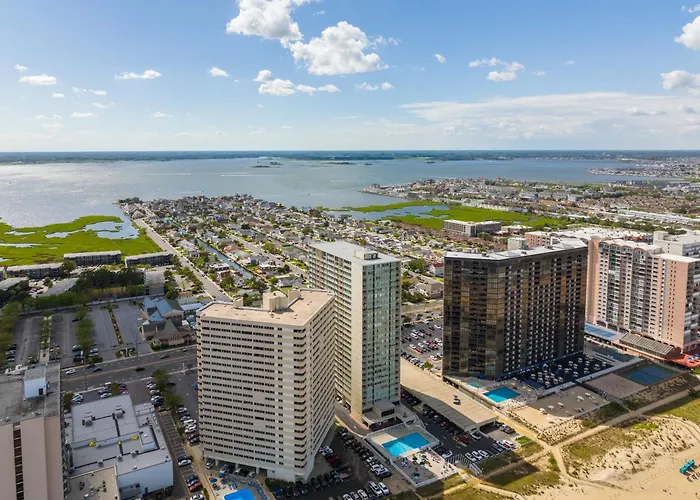 Quay - Luxury Penthouse Condo! Ferienhaus